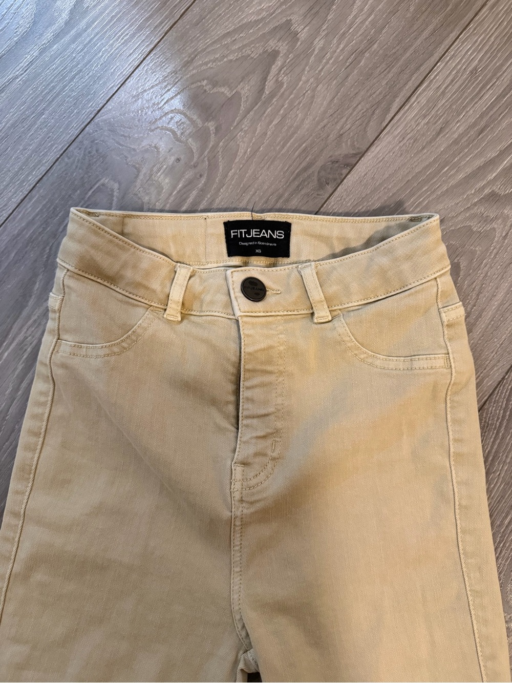 FITJEANS Women’s High-Rise Sand/Tan Stretch Jeans